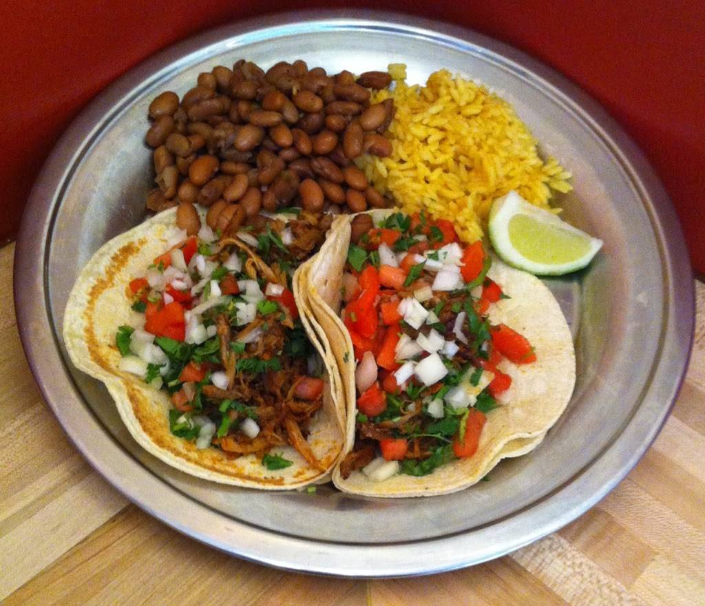 Bueno Y Sano Springfield | restaurant | 880 Sumner Ave, Springfield, MA 01108, USA | 4133010976 OR +1 413-301-0976