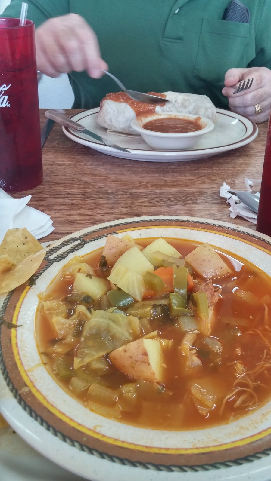 El Rancho Restaurant | restaurant | 4248 AZ-68 STE A, Golden Valley, AZ 86413, USA | 9285652042 OR +1 928-565-2042