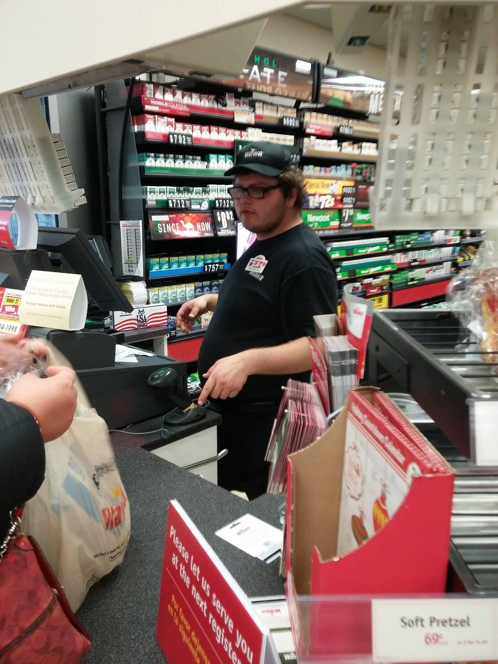 Wawa | cafe | 370 N Main St, Souderton, PA 18964, USA | 2157211180 OR +1 215-721-1180