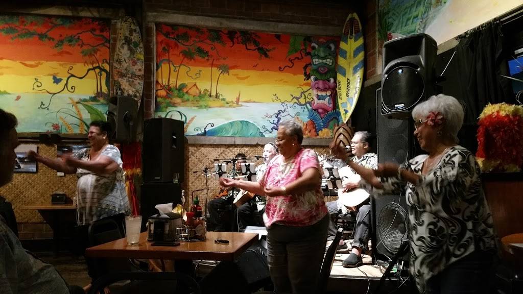 The Reef | restaurant | 120 Union St, Santa Cruz, CA 95060, USA | 8314599876 OR +1 831-459-9876