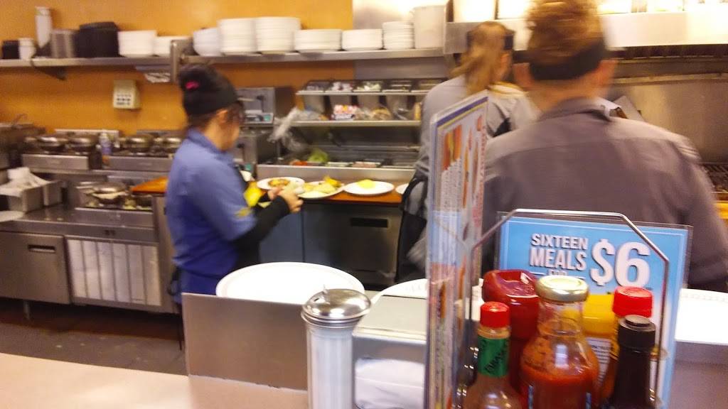 Waffle House | meal takeaway | 1133 N Main St, Bellefontaine, OH 43311, USA | 9375994127 OR +1 937-599-4127