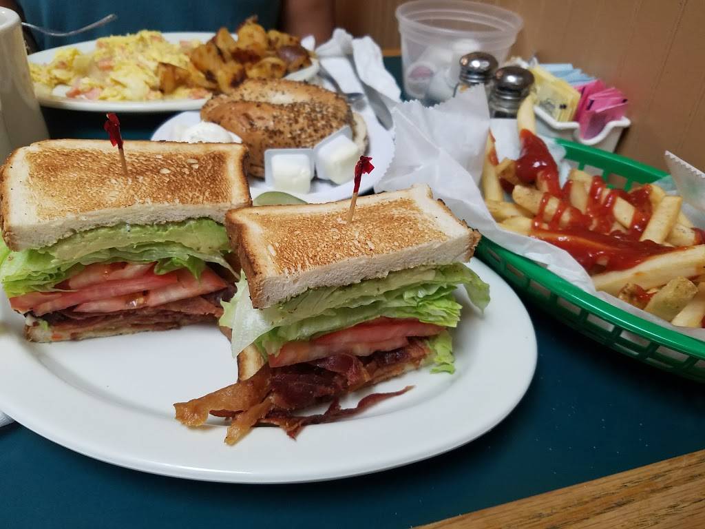 Coral Reef Shopping Center | shopping mall | 14965-95 S Dixie Hwy, Miami, FL 33176, USA | 3059471664 OR +1 305-947-1664