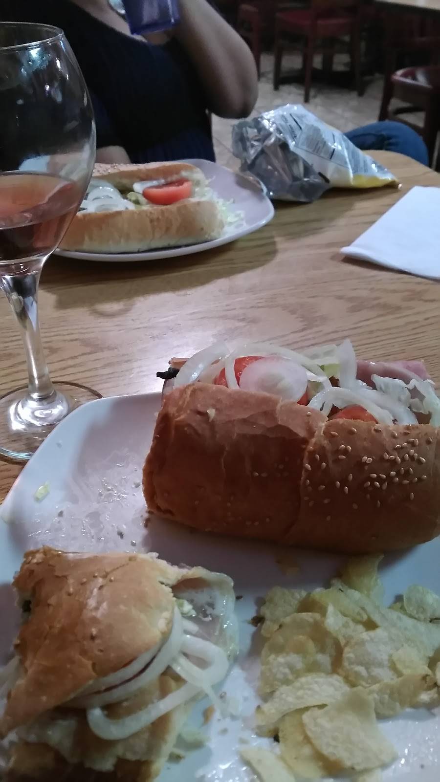 Bella Pizza & Italian Restaurant | restaurant | 1673 Tappahannock Blvd, Tappahannock, VA 22560, USA | 8042949536 OR +1 804-294-9536