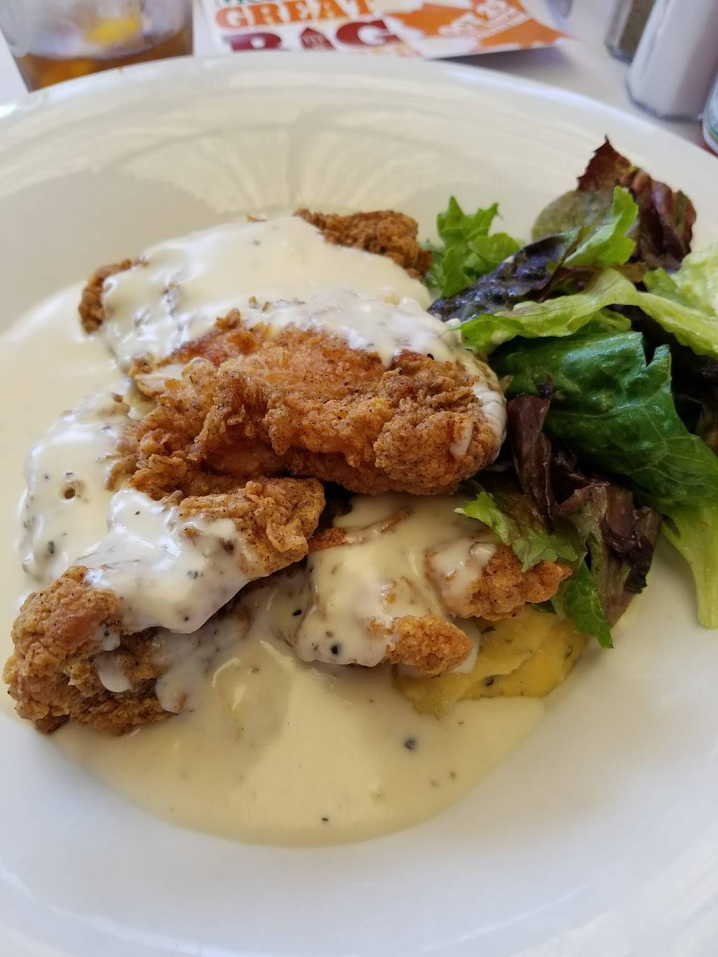 Crossroads Bar and Grille | restaurant | 3120 N Triphammer Rd, Lansing, NY 14882, USA | 6075337803 OR +1 607-533-7803