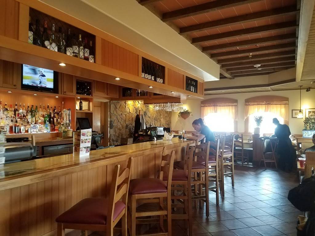 Olive Garden Italian Restaurant | meal takeaway | 24221 Southwest Fwy, Rosenberg, TX 77471, USA | 2812327877 OR +1 281-232-7877