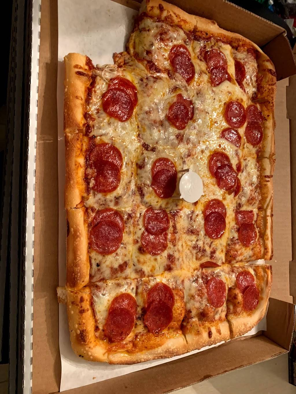 Pizza Joes & Deli | meal takeaway | 4260 Fulton Rd, Cleveland, OH 44144, USA | 2163984033 OR +1 216-398-4033