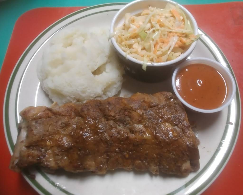 Hooligans Pub & Grub | restaurant | 1898 Shepherd St E, Windsor, ON N8Y 1T5, Canada | 5199157007 OR +1 519-915-7007