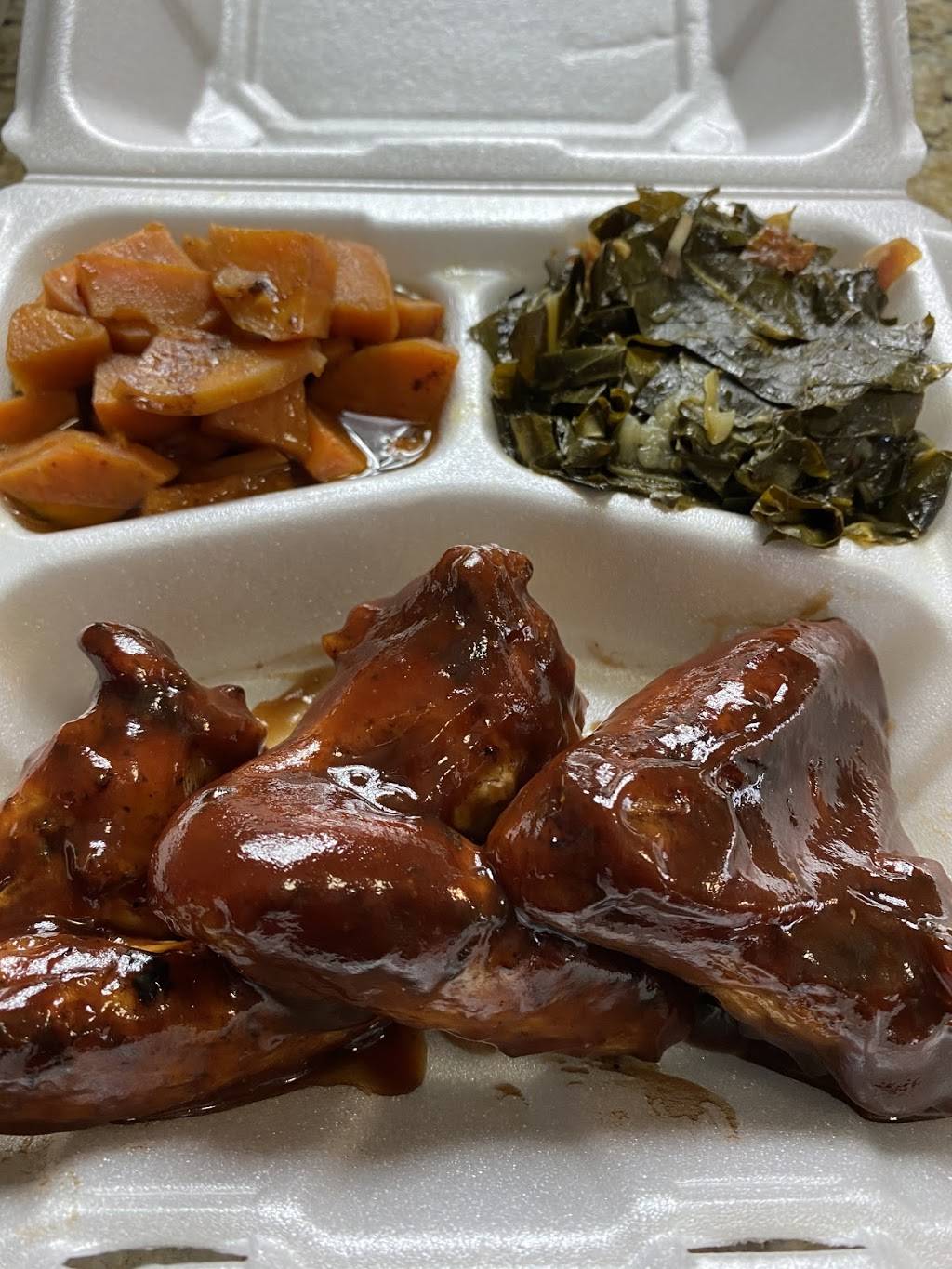 Lillie Bells | restaurant | 25030 Southfield Rd, Southfield, MI 48075, USA | 2485959070 OR +1 248-595-9070