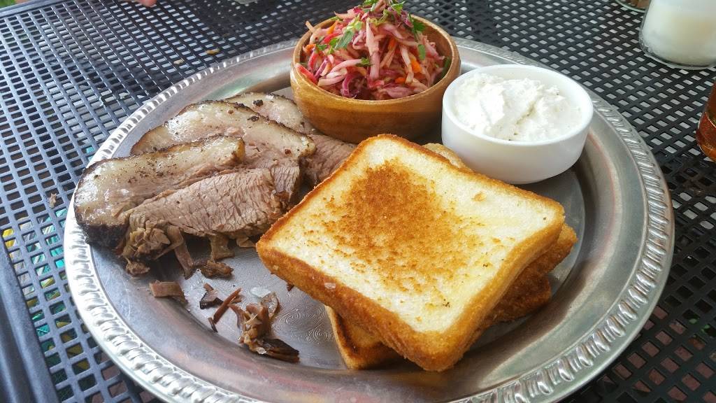 Roses Luxury | restaurant | 717 8th St SE, Washington, DC 20003, USA | 2025808889 OR +1 202-580-8889