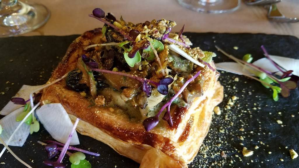 Carmel Bouchee | restaurant | Mission St. 2 SW of, Ocean Ave, Carmel-By-The-Sea, CA 93921, USA | 8315748344 OR +1 831-574-8344