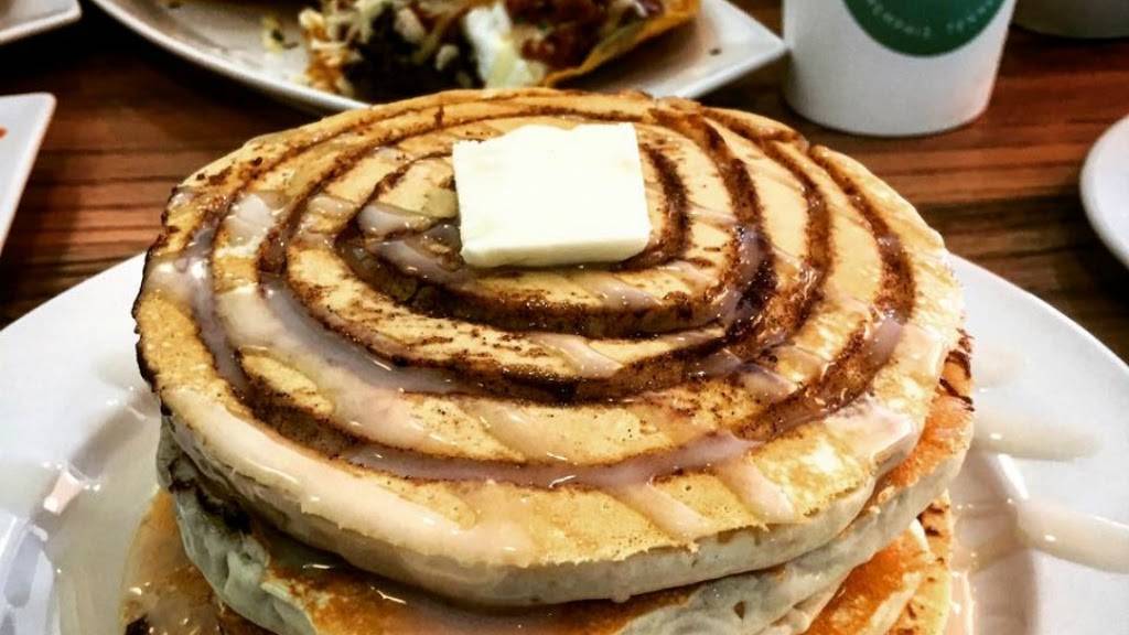 Staks Pancake Kitchen | restaurant | 4615 Poplar Ave #102, Memphis, TN 38117, USA | 9015092367 OR +1 901-509-2367