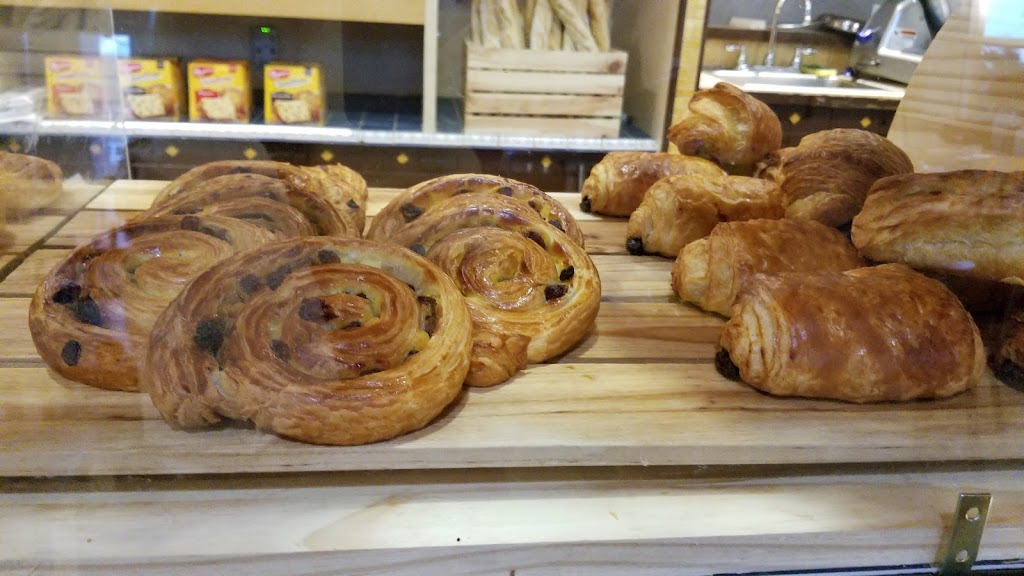 Eurobread & Cafe | bakery | 1000 Seminole Dr #100, Fort Lauderdale, FL 33304, USA | 9545683876 OR +1 954-568-3876