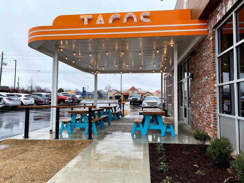 Tacos 4 Life | restaurant | 10732 S Memorial Dr, Tulsa, OK 74133, USA | 5392022162 OR +1 539-202-2162