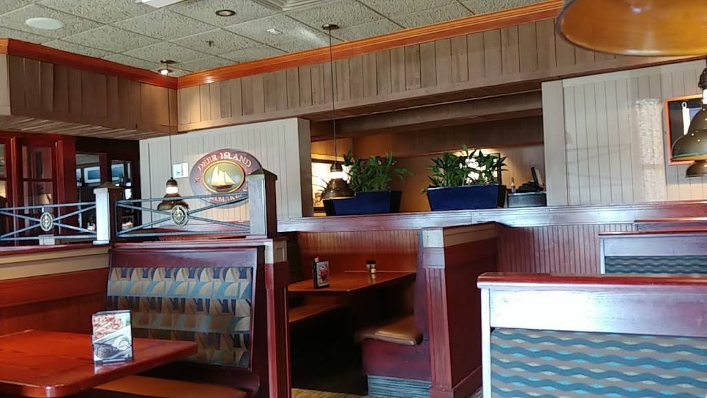 Red Lobster | restaurant | 801 Sunrise Hwy, Copiague, NY 11726, USA | 6318423640 OR +1 631-842-3640