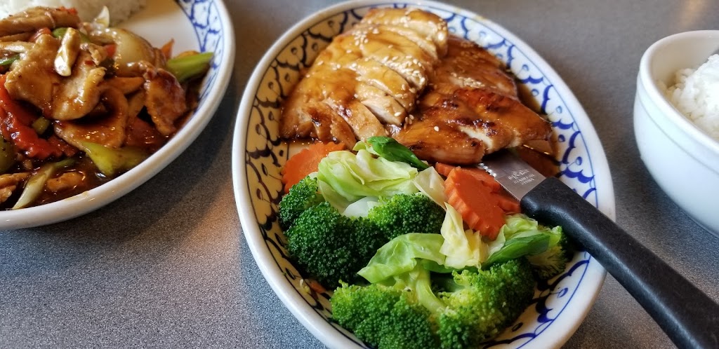 Lucky Thai Elephant Restaurant | restaurant | 807 SW Coast Hwy, Newport, OR 97365, USA | 5412652959 OR +1 541-265-2959