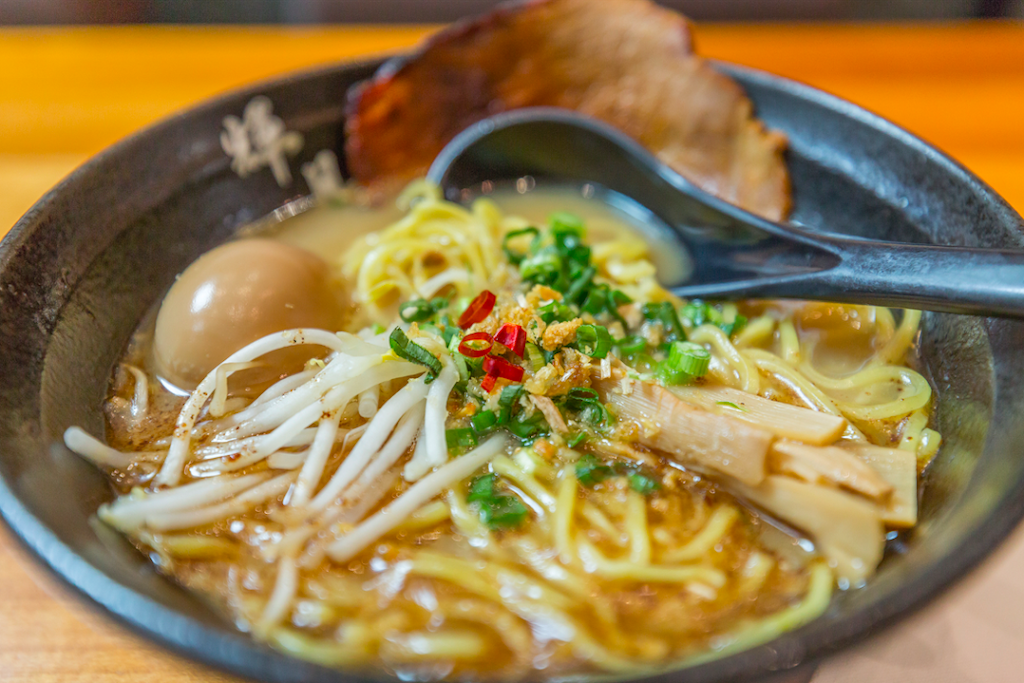 Kizuki Ramen & Izakaya | restaurant | 2800 Southcenter Mall Suite 182, Tukwila, WA 98188, USA | 2063383554 OR +1 206-338-3554