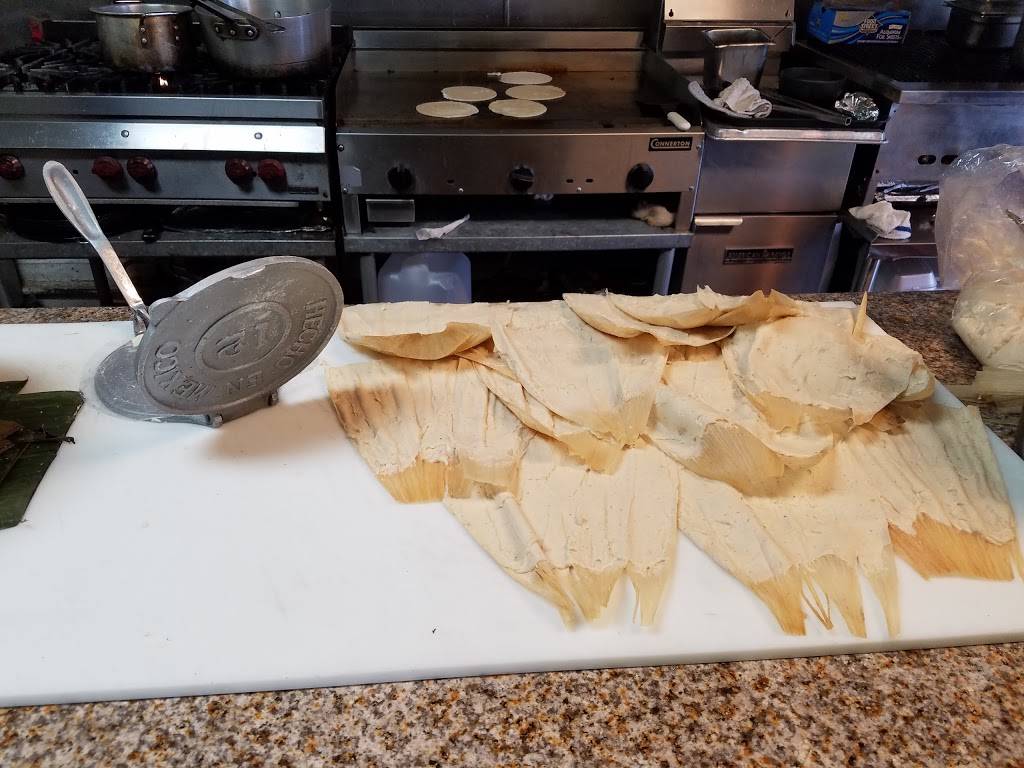 El Asado Restaurant | restaurant | 1564 W Adams Blvd, Los Angeles, CA 90007, USA | 3239215676 OR +1 323-921-5676