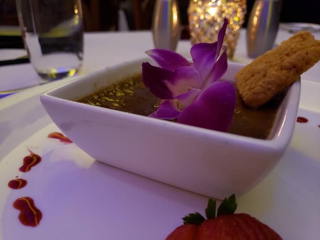 Three Sixty Grille | restaurant | 800 S Cox Creek Pkwy, Florence, AL 35630, USA | 2562463660 OR +1 256-246-3660