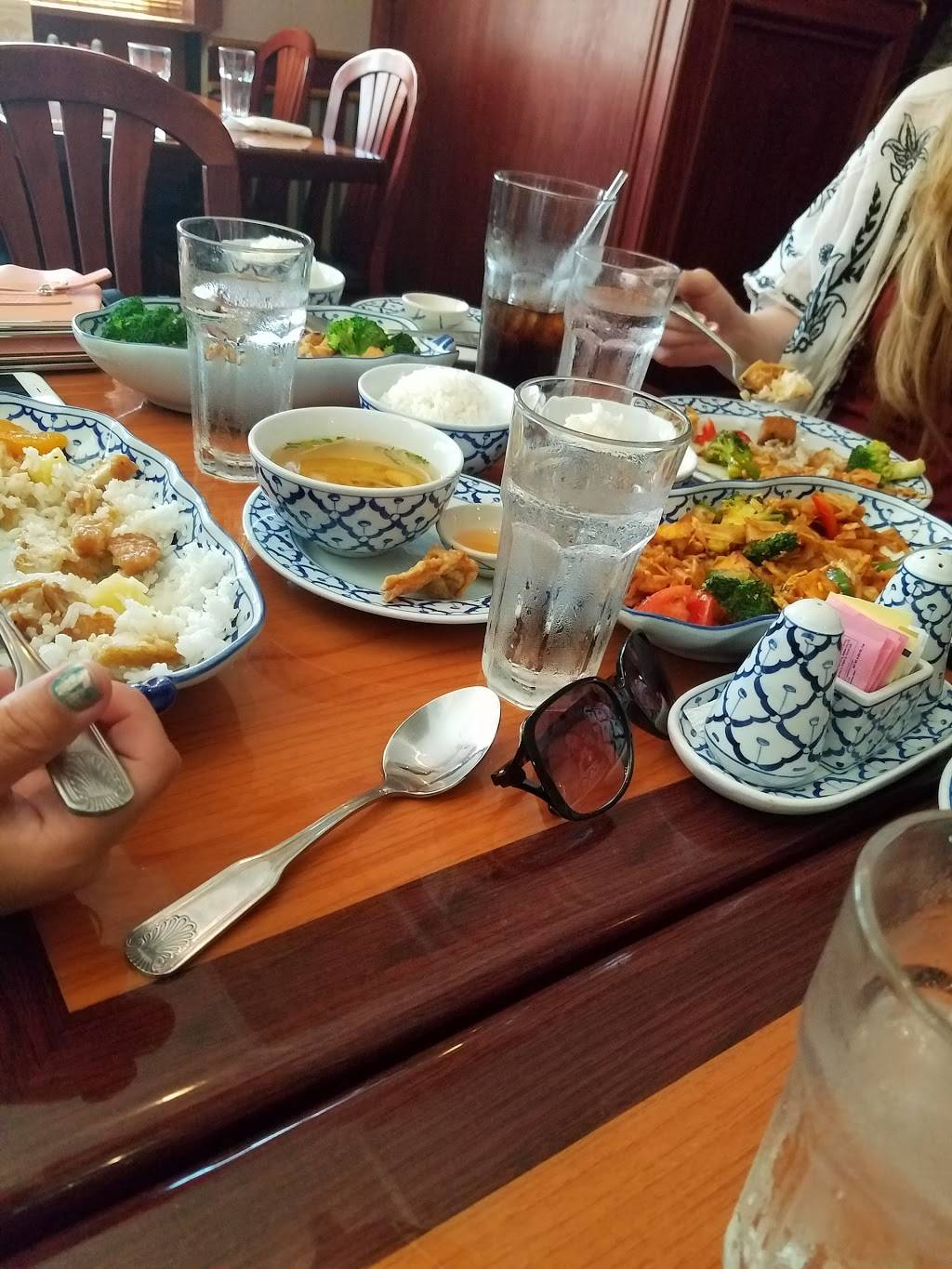 Thai Smile 2 Restaurant | restaurant | 2401 N Tillotson Ave, Muncie, IN 47304, USA | 7652898989 OR +1 765-289-8989