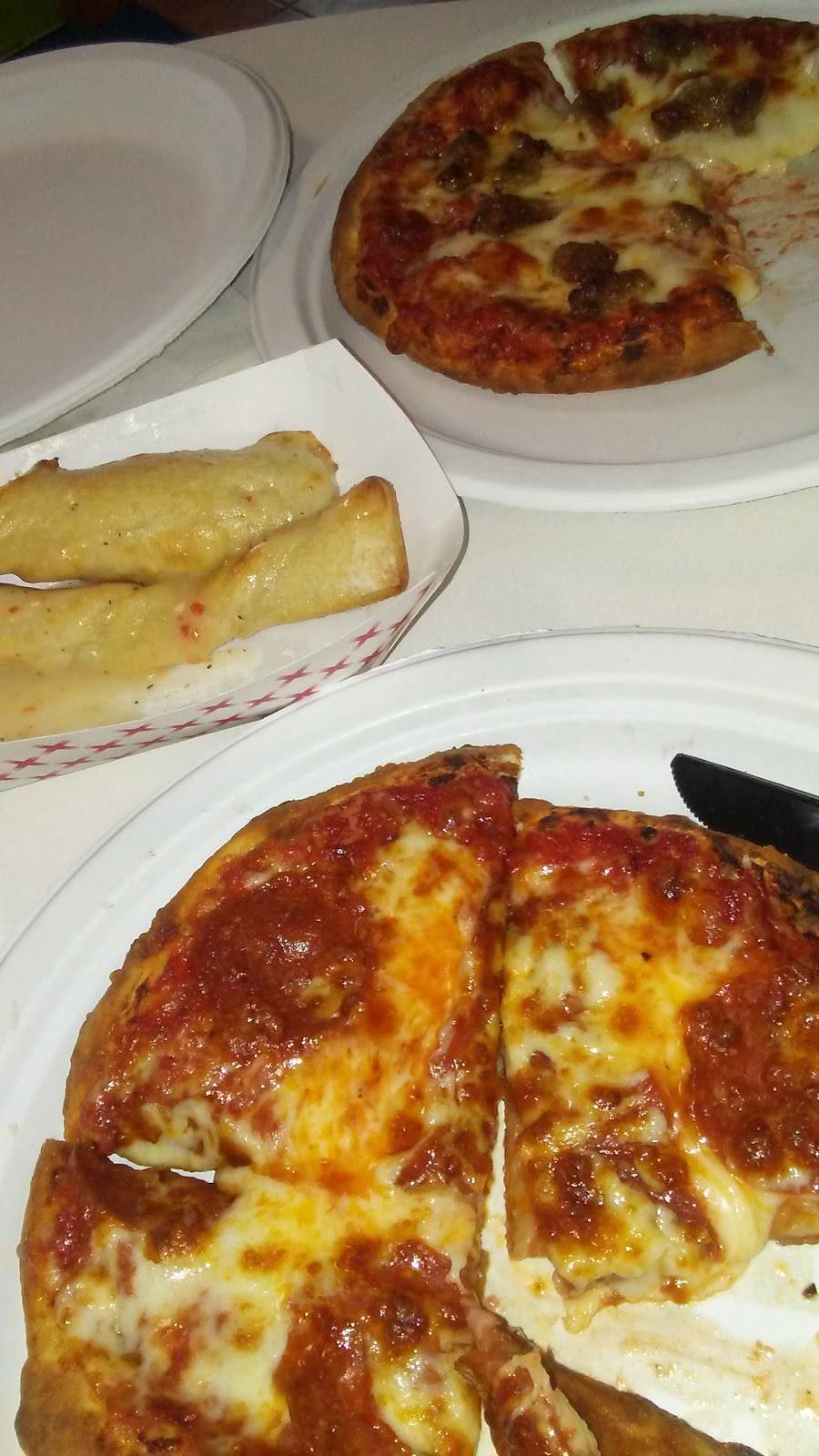 Sluggos Pizzeria | restaurant | 321 Douglas Ave, Holland, MI 49424, USA | 6163959777 OR +1 616-395-9777