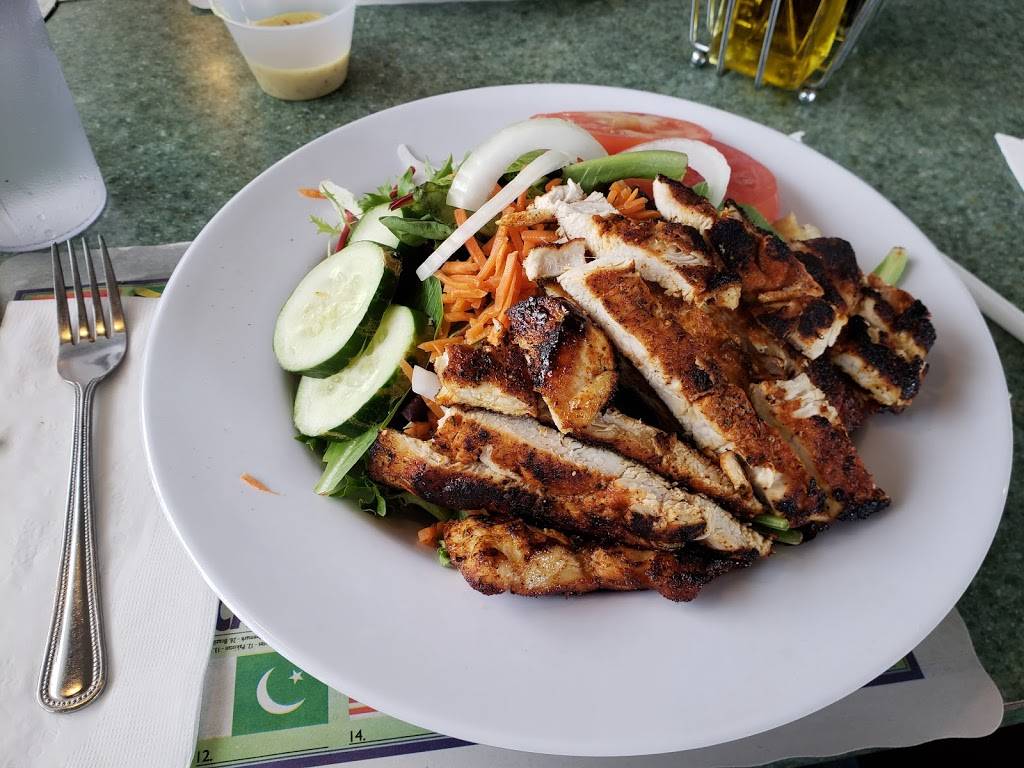 Biscuits and Barbeque | restaurant | 106 E 2nd St, Mineola, NY 11501, USA | 5164939797 OR +1 516-493-9797