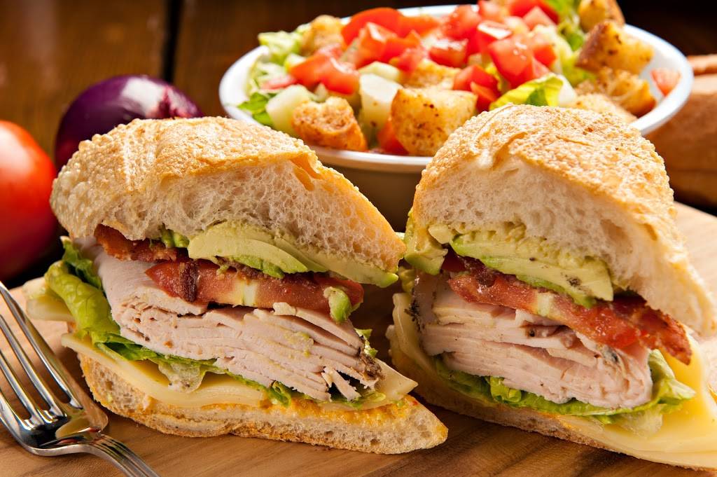 Rock & Brews | restaurant | 7131 Red Bug Lake Rd, Oviedo, FL 32765, USA | 4079564124 OR +1 407-956-4124