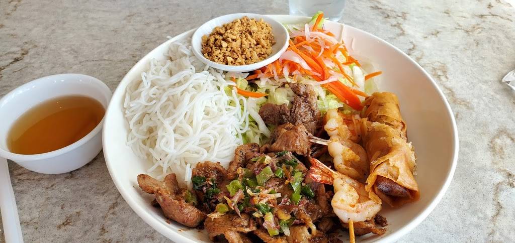 Kooky Chicken | restaurant | 8606 E Mill Plain Blvd suite a, Vancouver, WA 98664, USA | 3602541950 OR +1 360-254-1950