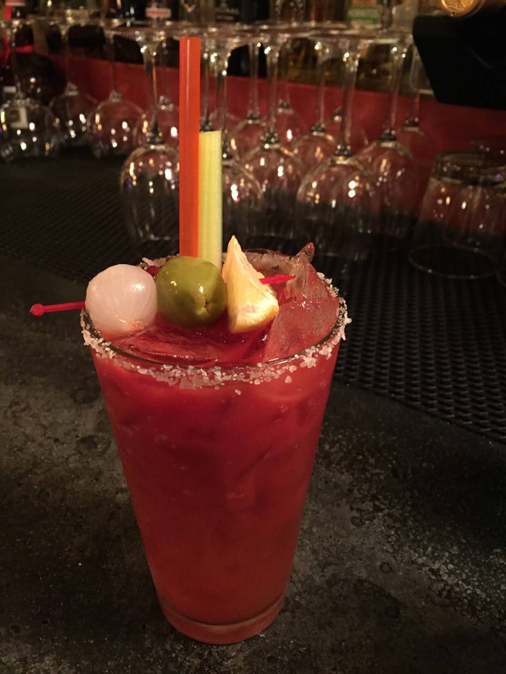 Johns Grill | restaurant | 649 5th St #100, Mukilteo, WA 98275, USA | 4253471068 OR +1 425-347-1068