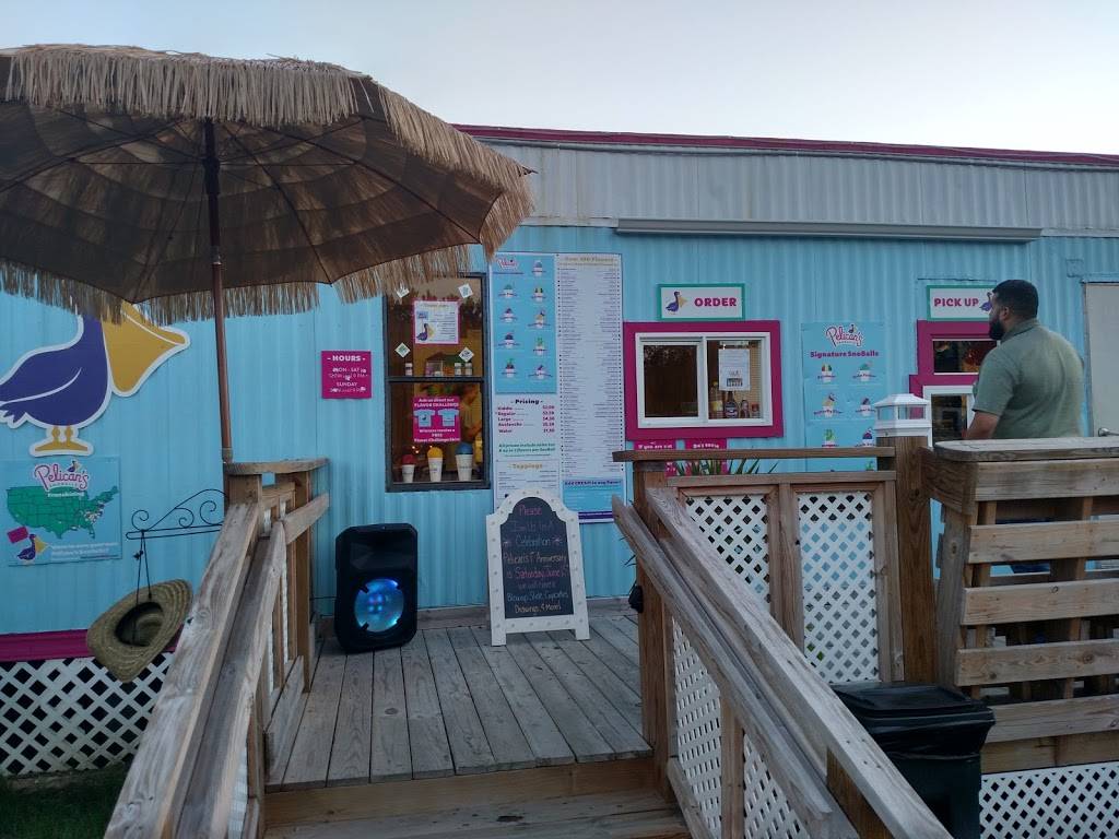 Pelicans SnoBalls | restaurant | 108 Roxy Dr, Selma, NC 27576, USA | 2522450194 OR +1 252-245-0194