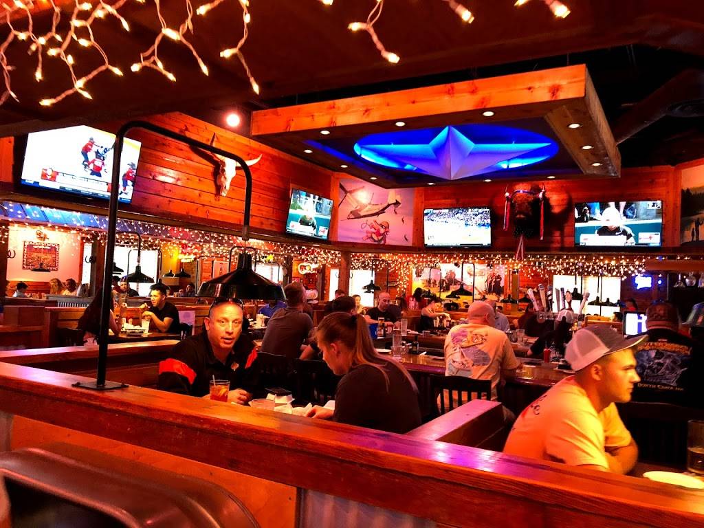 Texas Roadhouse | restaurant | 103 Moosehaven Rd, Jacksonville, NC 28546, USA | 9103477427 OR +1 910-347-7427