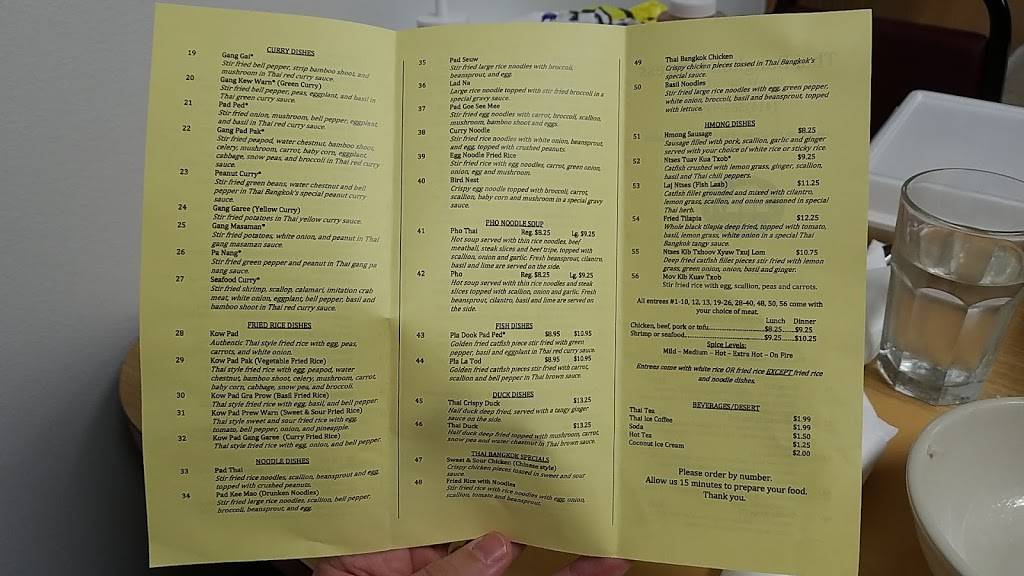 Thai Bangkok Express | restaurant | 9201 W Capitol Dr, Milwaukee, WI 53222, USA | 4145859993 OR +1 414-585-9993