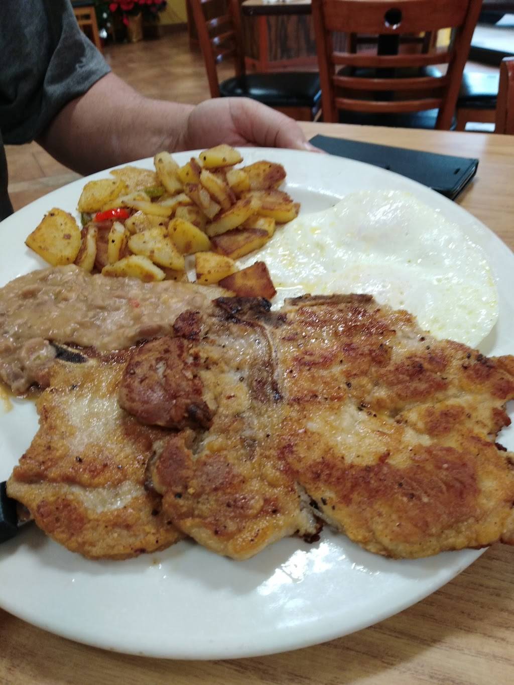 El Chaparral Grill | restaurant | 324 E McKinney St #102, Denton, TX 76201, USA | 9402431313 OR +1 940-243-1313