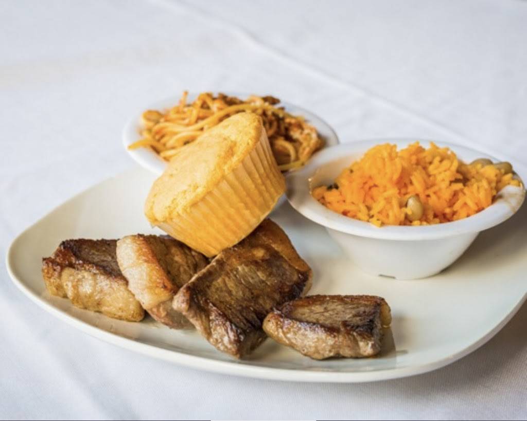 I’m Soul Hungry | restaurant | 2043 Howard St, Chicago, IL 60645, USA | 7739618379 OR +1 773-961-8379