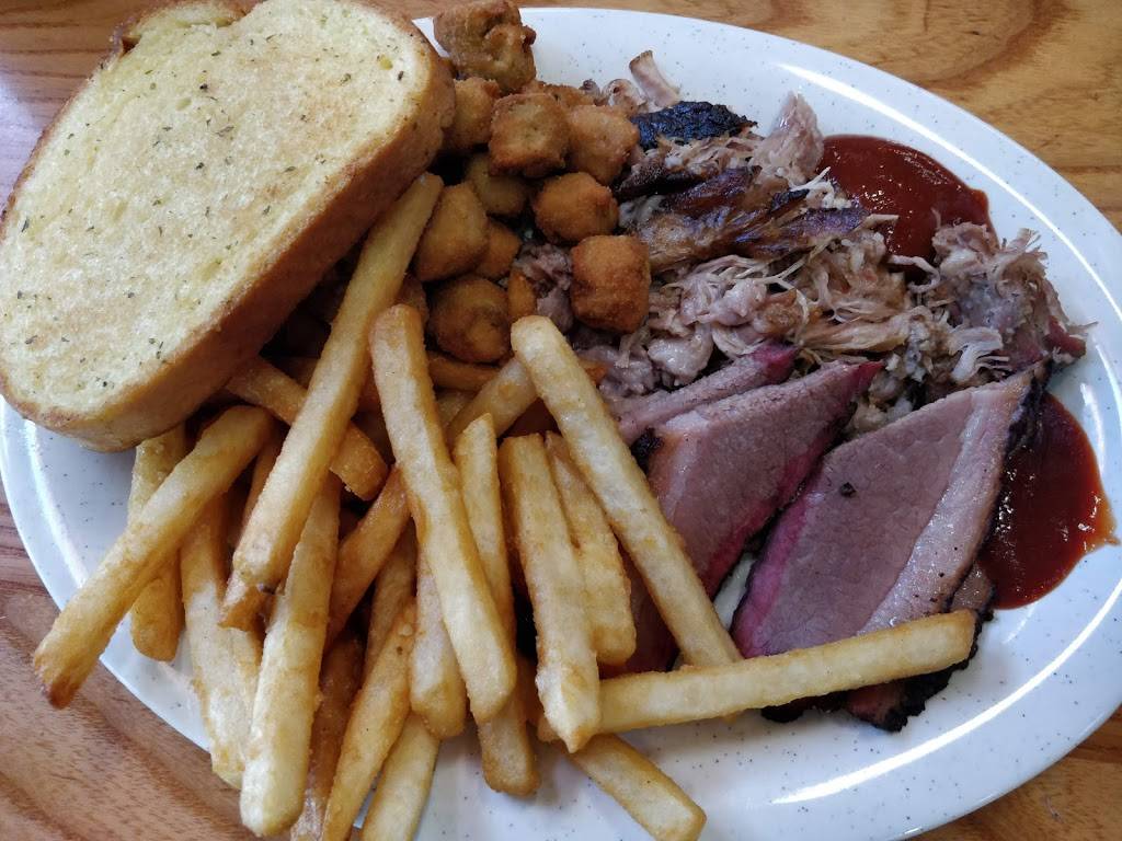 Hog Heaven Bar B-Q | restaurant | 37 N Atlantic Ave, Daytona Beach, FL 32118, USA | 3862571212 OR +1 386-257-1212