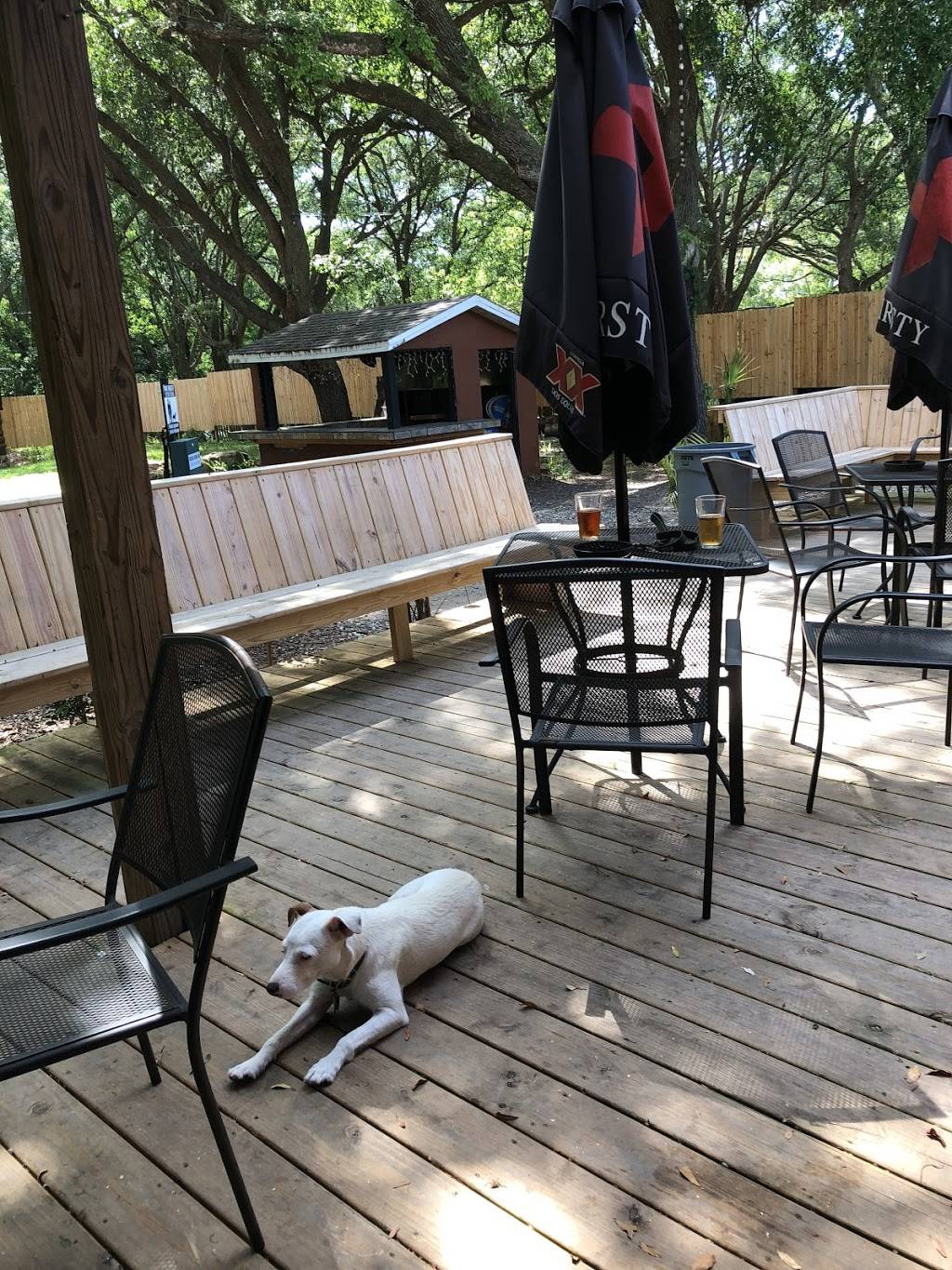 City Limits Taproom | restaurant | 2620 N Woodland Blvd, DeLand, FL 32720, USA | 3869566825 OR +1 386-956-6825