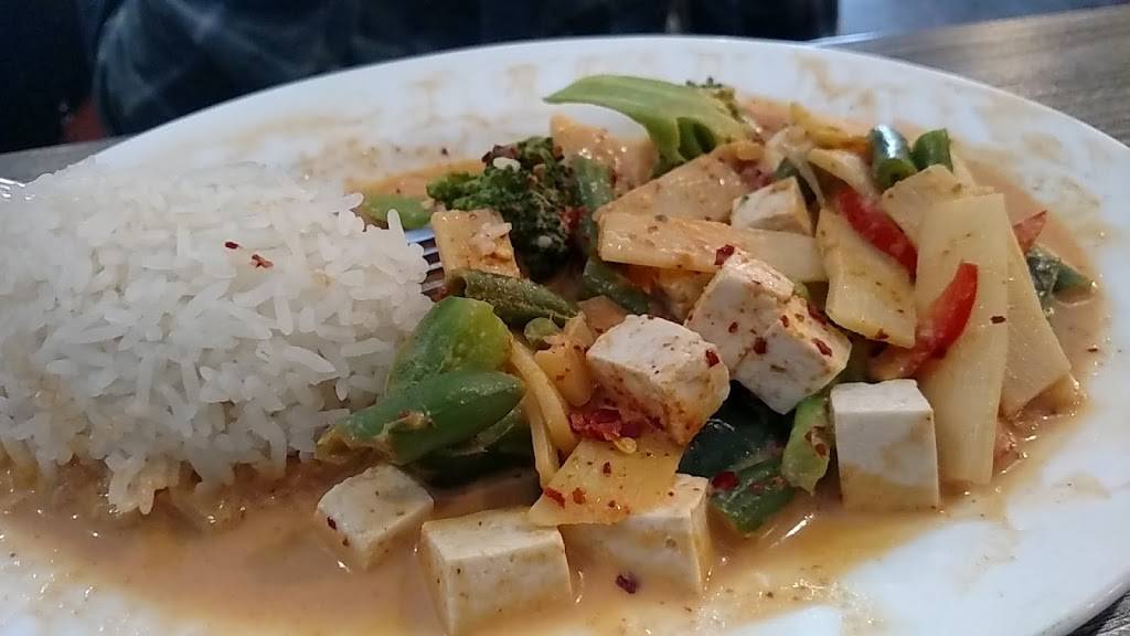 My Thai | restaurant | 12646 Chillicothe Rd, Chesterland, OH 44026, USA | 4407298424 OR +1 440-729-8424