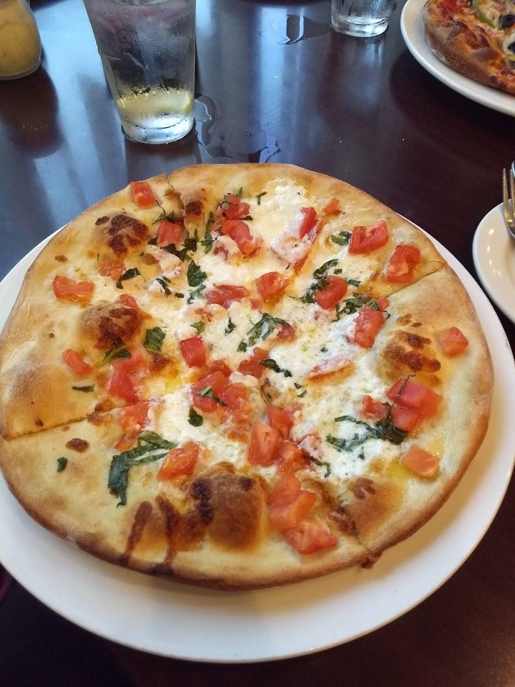 Cucina Giovanni | restaurant | 2730 FL-16 # 101, St. Augustine, FL 32092, USA | 9048238999 OR +1 904-823-8999