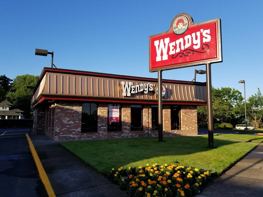 Wendys | restaurant | 2920 NE Sandy Blvd, Portland, OR 97232, USA | 5032397063 OR +1 503-239-7063