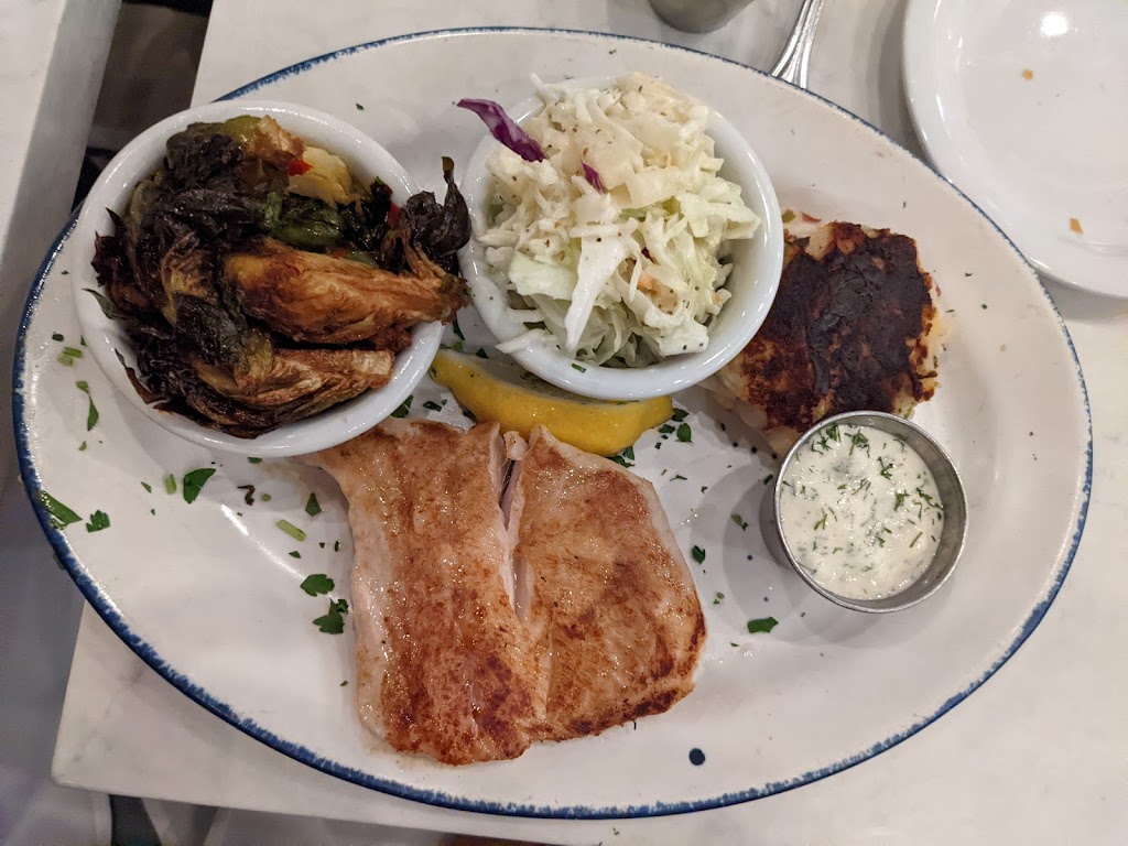 Lure Fish House | restaurant | 8877 N Scottsdale Rd #402, Scottsdale, AZ 85258, USA | 4806763323 OR +1 480-676-3323