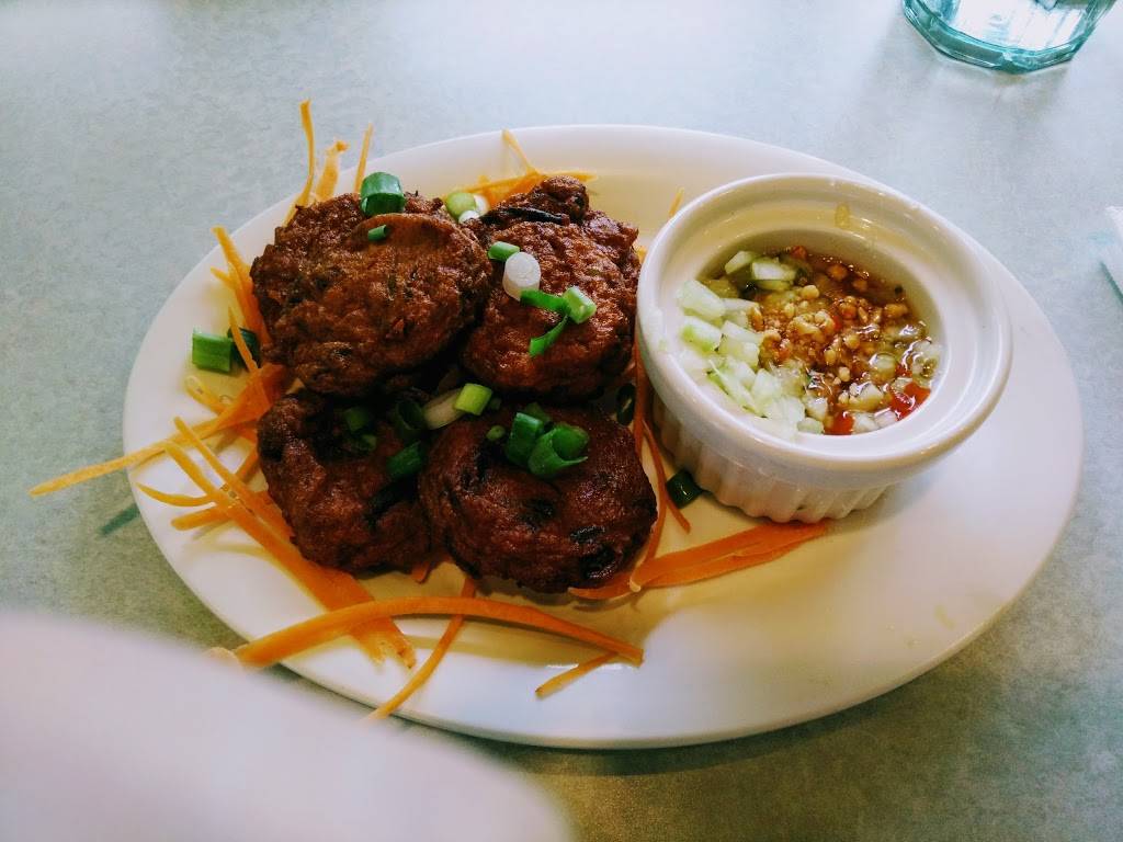 Khun Kay Thai Cafe | restaurant | 1209 Montrose Blvd, Houston, TX 77019, USA | 7135249614 OR +1 713-524-9614