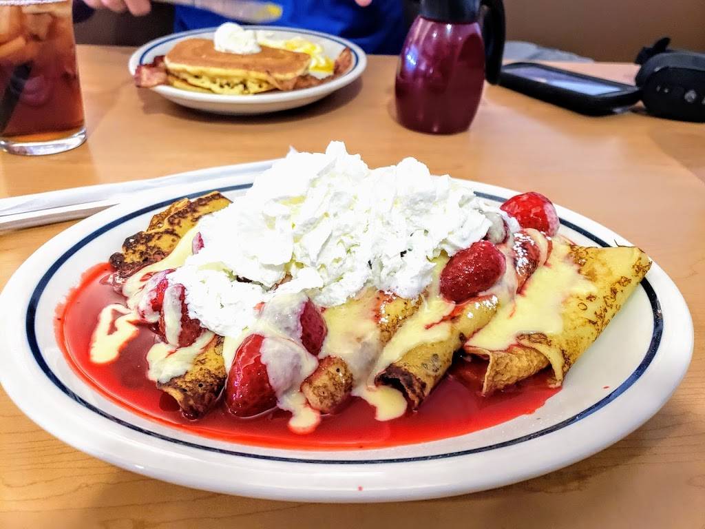 Flying J Travel Center | restaurant | 122 Fitz Henry Rd, Smithton, PA 15479, USA | 7248724050 OR +1 724-872-4050