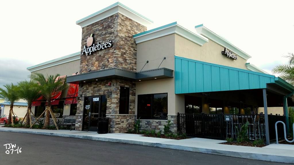 Applebees Grill + Bar | restaurant | 11030 S, International Dr, Orlando, FL 32821, USA | 4079852365 OR +1 407-985-2365
