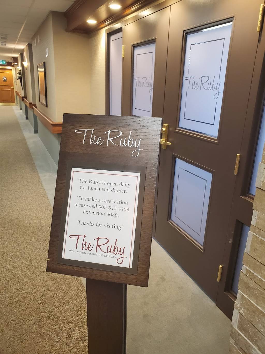 The Ruby - Wentworth Heights | restaurant | 1620 Upper Wentworth St, Hamilton, ON L9B 2W3, Canada | 90557547358086 OR +1 905-575-4735 ext. 8086