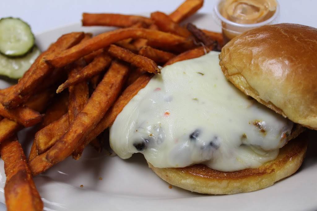 Jeremiahs Tavern | restaurant | 1104 Monroe Ave, Rochester, NY 14620, USA | 5854611313 OR +1 585-461-1313