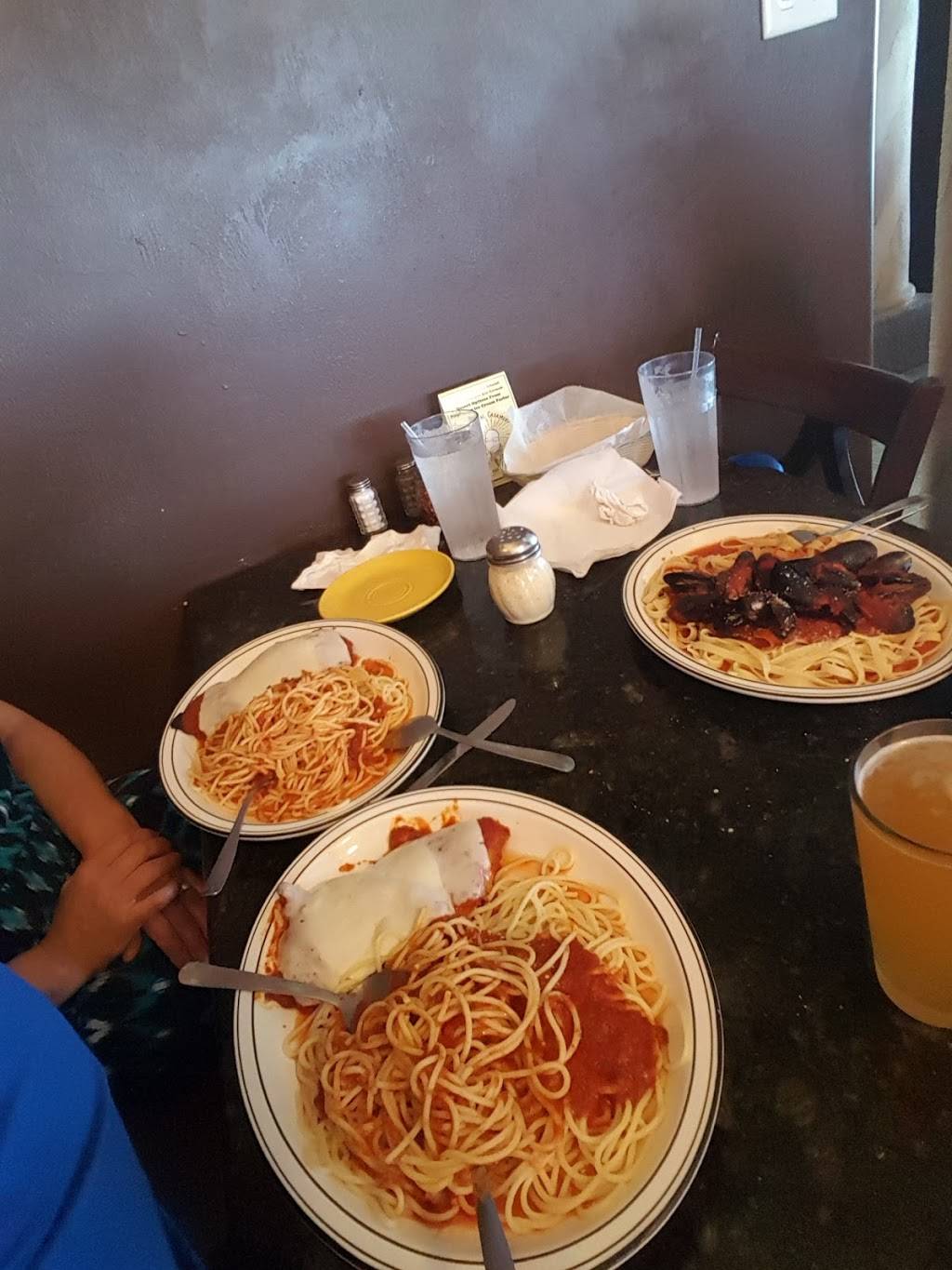 Genoveses Italian Cafe | restaurant | 116 Dunlawton Blvd, Daytona Beach, FL 32118, USA | 3867674151 OR +1 386-767-4151