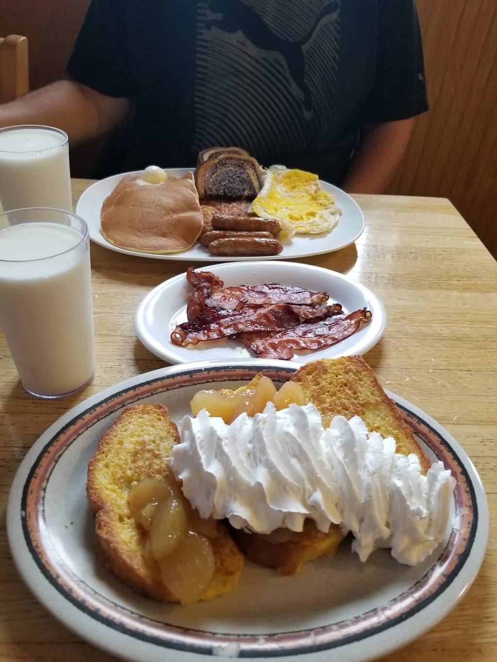 BJs Restaurant | restaurant | 1201 Wisconsin Dells Pkwy, Wisconsin Dells, WI 53965, USA | 6082546278 OR +1 608-254-6278