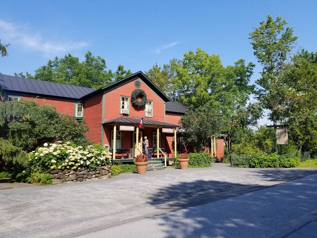 LOeuf | restaurant | 229 Chemin de Mystic, Saint-Ignace-de-Stanbridge, QC J0J 1Y0, Canada | 4502487529 OR +1 450-248-7529