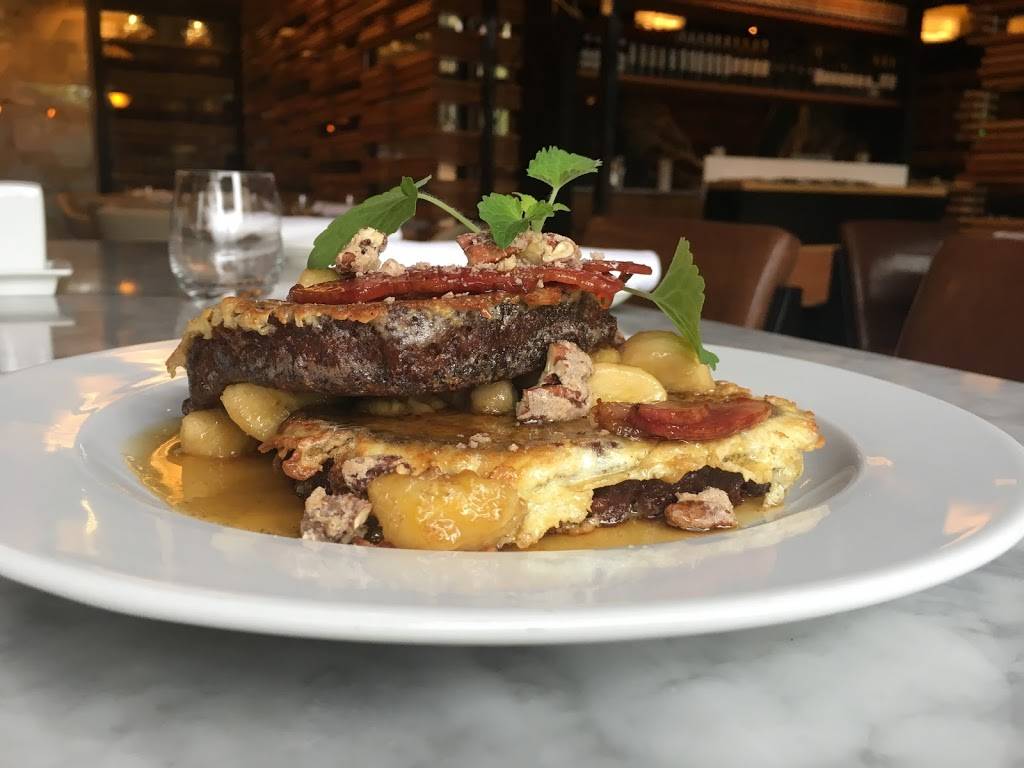 Proof Kitchen + Lounge | restaurant | 110 Erb St W, Waterloo, ON N2L 1T5, Canada | 5192083333 OR +1 519-208-3333