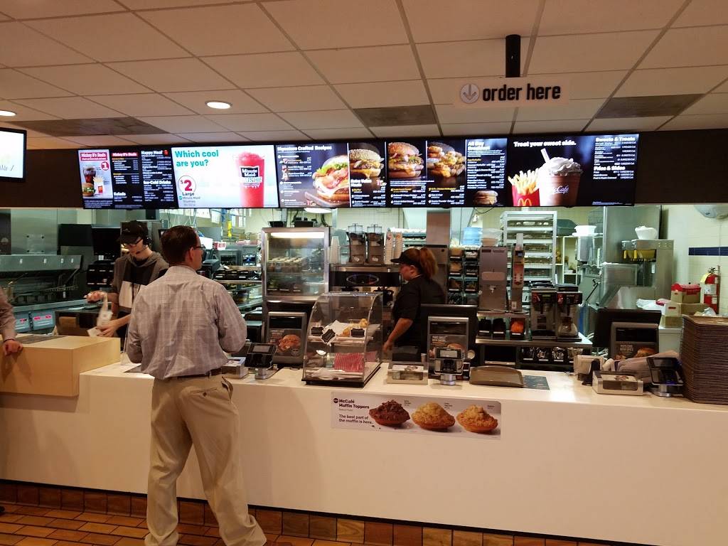 McDonalds | cafe | 3828 W Morris St, Indianapolis, IN 46241, USA | 3172416219 OR +1 317-241-6219