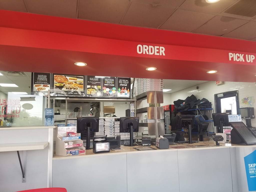 Dominos Pizza | meal delivery | 5833 N 35th Ave, Phoenix, AZ 85017, USA | 6022493030 OR +1 602-249-3030